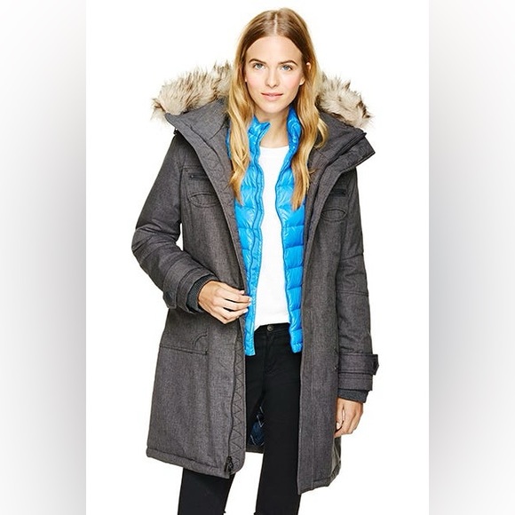Aritzia TNA Verbier Parka - Picture 2 of 11